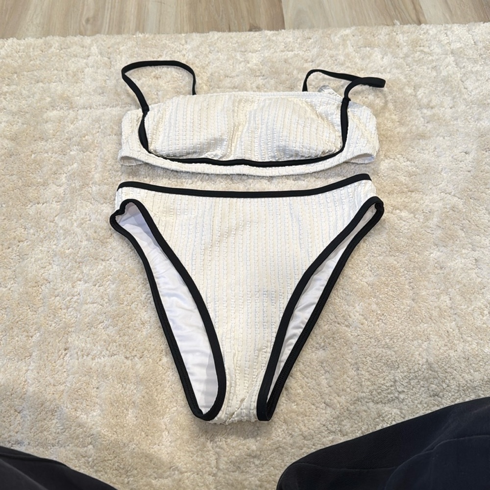 Cupshe Swimsuit